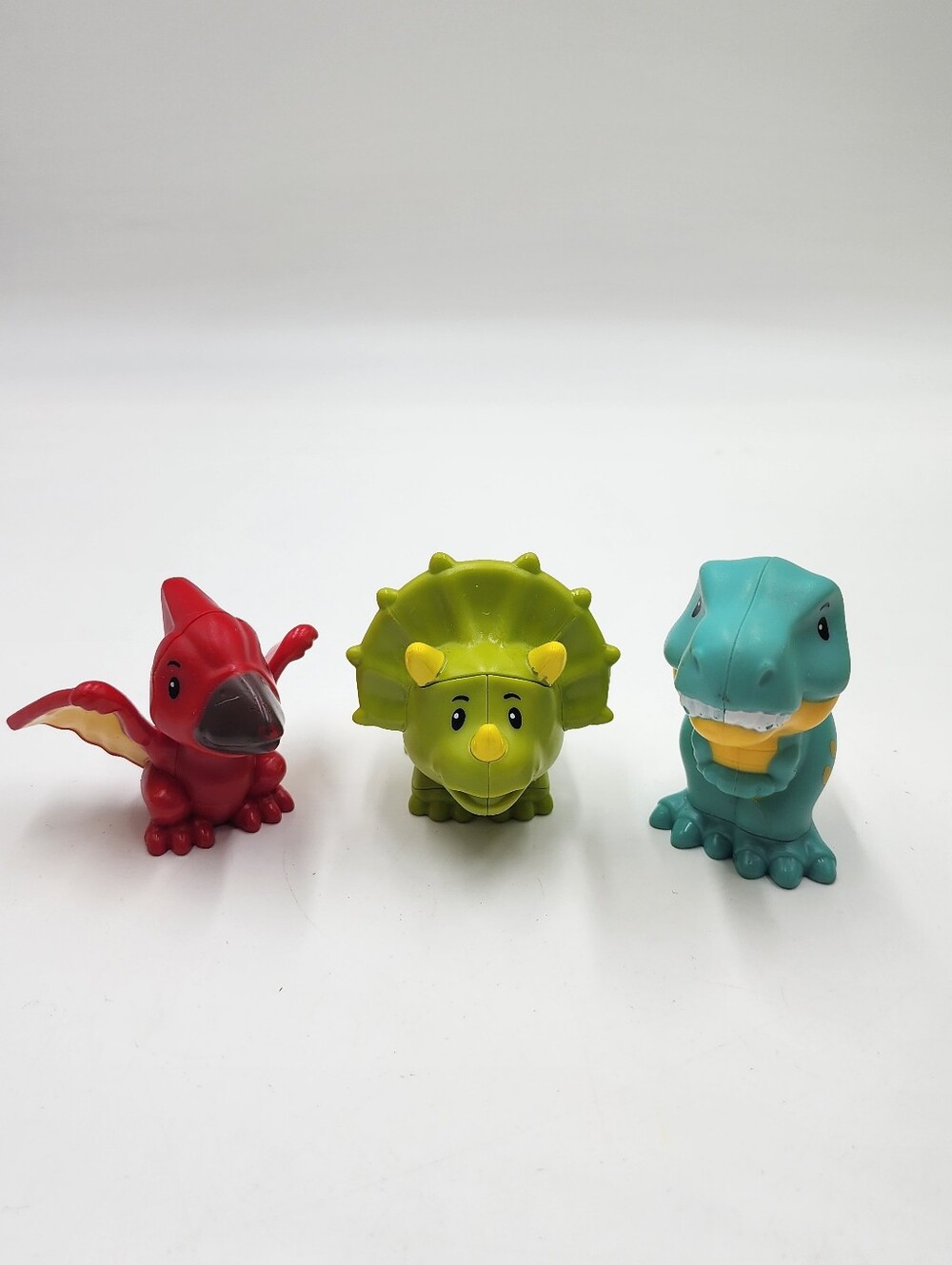 Fisher Price Little People Lot 3 Friendly Dinosaur Village Figures